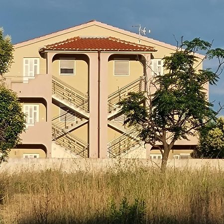 Villa Baric Нин Екстериор снимка