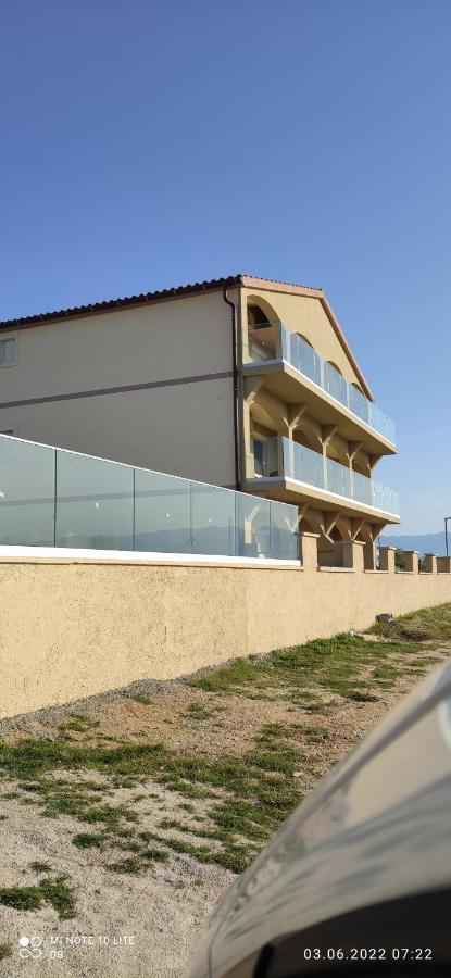 Villa Baric Нин Екстериор снимка